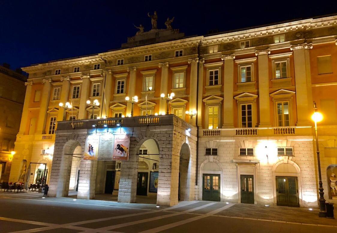 Aparthotel Torretta Eight Triest Exterior foto